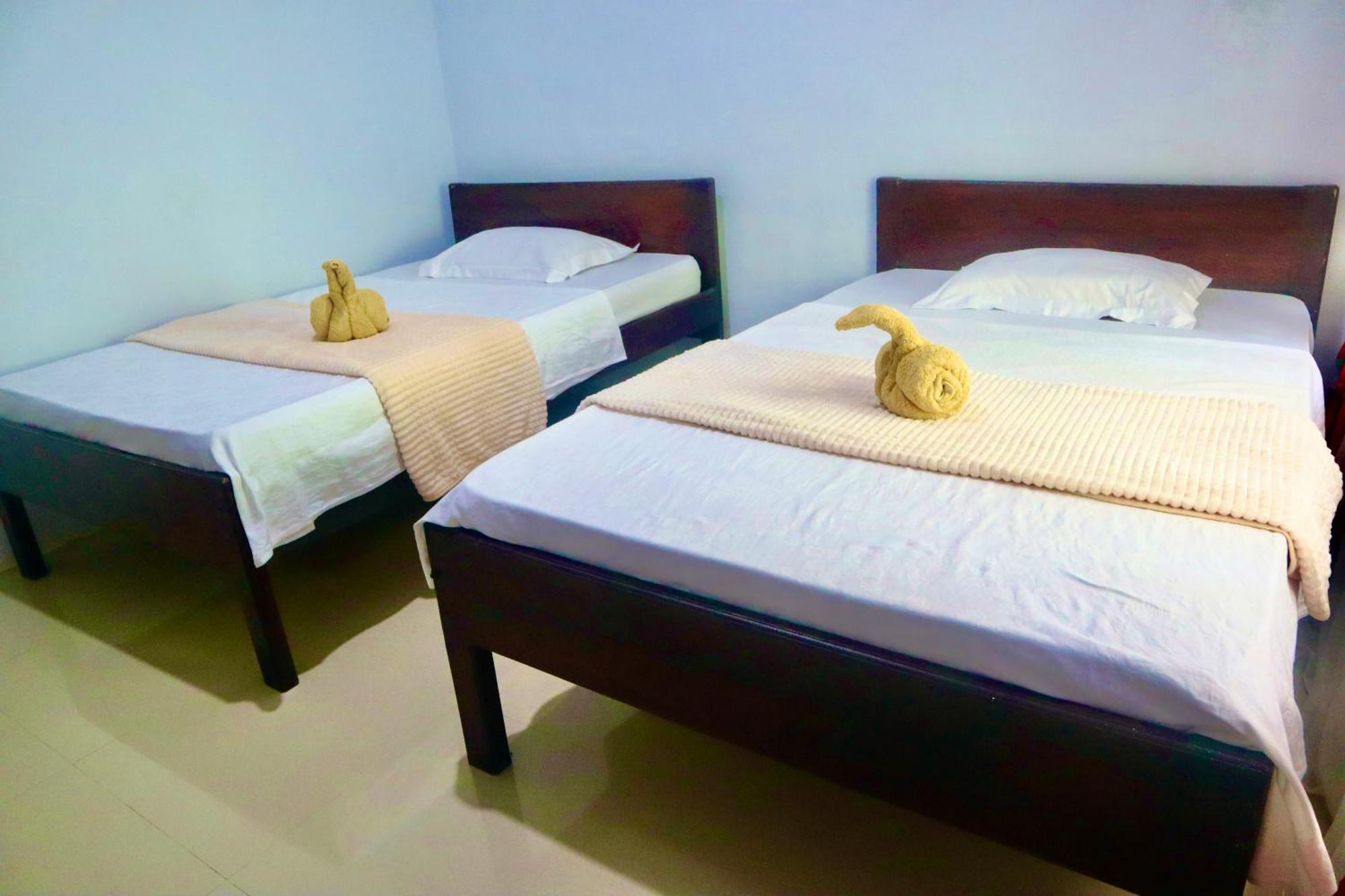 Tarsius Home Stay Rinondoran Экстерьер фото